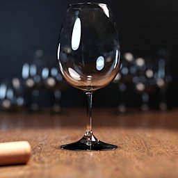 Large Bordeaux wine cup